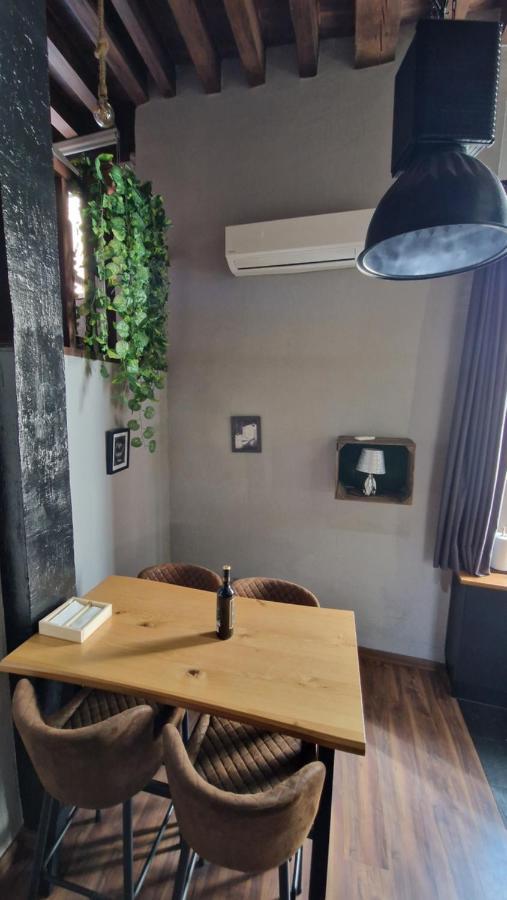 Loft La Catedral De Casa Botes Apartment Cuenca  Bagian luar foto